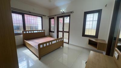 Bedroom Image of 2400 Sq.ft 3 BHK Apartment / Flat for rent in Richmond Town Bengaluru for Rs. 125000