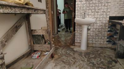 Living Room Image of 450 Sq.ft 1 BHK Apartment / Flat for rent in Keshtopur Kolkata for Rs. 9000