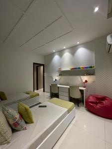Bedroom Image of 2505 Sq.ft 4 BHK Apartment / Flat for sale in Uptown Skylla, PR7 Airport Road Zirakpur for Rs. 20000000