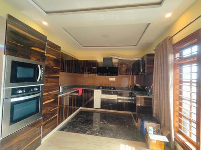 Kitchen Image of 1650 Sq.ft 3 BHK Independent House for rent in HSR Layout Bengaluru for Rs. 90000