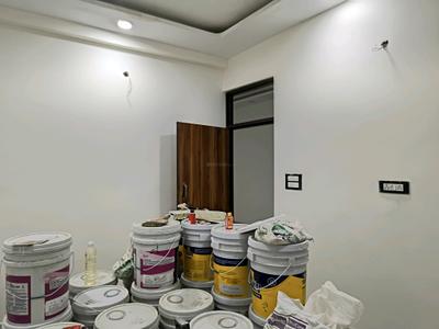 Bedroom Image of 1600 Sq.ft 4 BHK Apartment / Flat for sale in Govindpuram Ghaziabad for Rs. 6865000