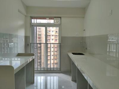 Kitchen Image of 800 Sq.ft 3 BHK Apartment / Flat for rent in Swastik Platinum, Vikhroli East Mumbai for Rs. 70000