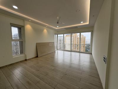Bedroom Image of 4200 Sq.ft 4.5 BHK Apartment / Flat for sale in Raunak Viraj Tower, Thane West Thane for Rs. 120000000