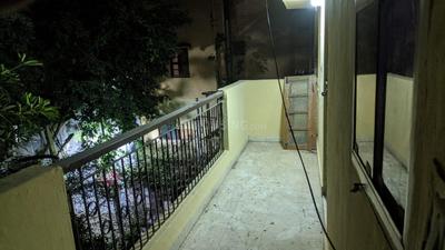 Balcony Image of 680 Sq.ft 2 BHK Apartment / Flat for rent in DDA Flats, Vikaspuri New Delhi for Rs. 18000