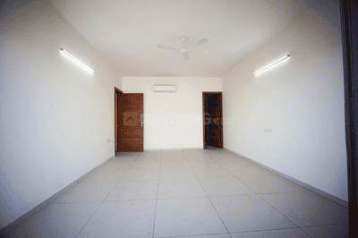 4 BHK Unfurnished Flat