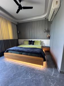 Bedroom Image of 1600 Sq.ft 3 BHK Apartment / Flat for sale in Nehru Apartments, Kalkaji New Delhi for Rs. 45000000