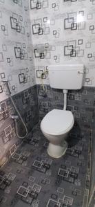 Bathroom Image of 1250 Sq.ft 2 BHK Apartment / Flat for rent in Madhapur Hyderabad for Rs. 36000