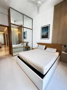 Bedroom Image of 2640 Sq.ft 4 BHK Apartment / Flat for sale in Vile Parle West Mumbai for Rs. 175000000