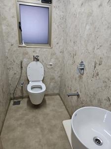 Common Bathroom Image of 800 Sq.ft 2 BHK Apartment / Flat for sale in Worli Mumbai for Rs. 32000000