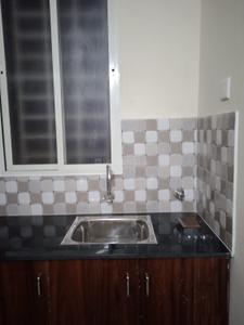 Kitchen Image of 500 Sq.ft 1 BHK Independent House for rent in Halasuru Bengaluru for Rs. 18000