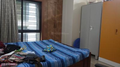 Bedroom Image of 2000 Sq.ft 4 BHK Apartment / Flat for sale in Dhakuria Kolkata for Rs. 14000000