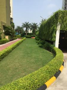 Image of 2497 Sq.ft 4 BHK Apartment / Flat for rent in Indosam 75, Sector 75, Noida for Rs. 60000