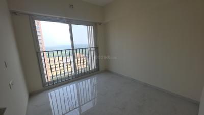 Bedroom Image of 679 Sq.ft 2 BHK Apartment / Flat for rent in Swastik Platinum, Vikhroli East Mumbai for Rs. 55000