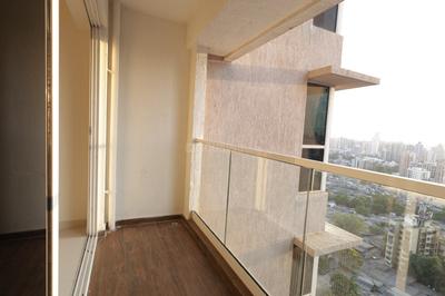 Balcony Image of 1718 Sq.ft 3 BHK Apartment / Flat for sale in A And O F Residences, Malad East Mumbai for Rs. 27900000