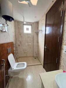 Image of 1600 Sq.ft 3 BHK Builder Floor for rent in Paschim Vihar, New Delhi for Rs. 55000