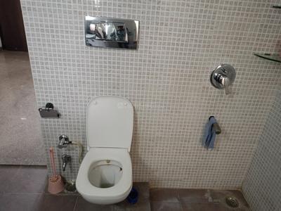 Bathroom Image of 2000 Sq.ft 9 BHK Independent House for sale in Sector 19 Noida for Rs. 55000000