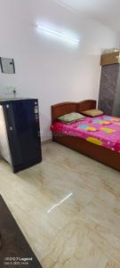 Bedroom Image of 750 Sq.ft 1 RK Apartment / Flat for rent in Vikaspuri New Delhi for Rs. 15000