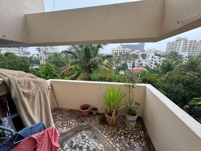 Balcony Image of 1800 Sq.ft 3.5 BHK Apartment / Flat for sale in Clover Mystique, Kalyani Nagar Pune for Rs. 32500000