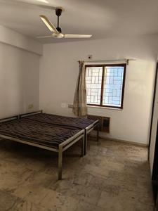 Bedroom Image of 1100 Sq.ft 3 BHK Apartment / Flat for rent in Race Course Vadodara for Rs. 20000