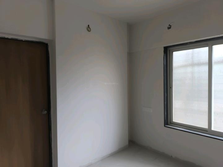 Shri Wisteria Wing A Main Image 1