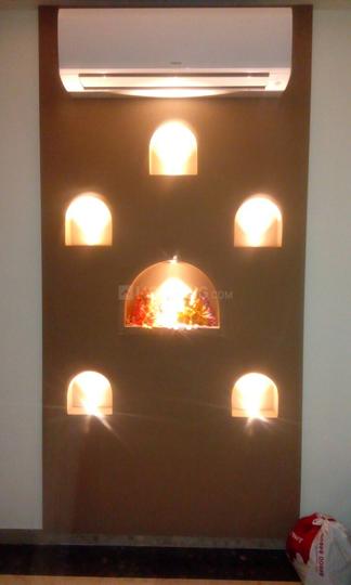 Aaryan Gloria Main Image 1