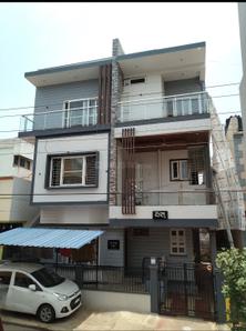 1 RK Independent Builder Floor
