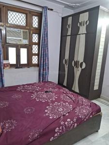 Bedroom Image of 1350 Sq.ft 3 BHK Builder Floor for sale in Laxmi Nagar New Delhi for Rs. 8500000