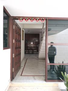 Main Entrance Image of 4500 Sq.ft 6 BHK Independent House for sale in Sector 17 Faridabad for Rs. 81000000