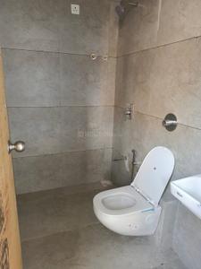 Bathroom Image of 1500 Sq.ft 3 BHK Apartment / Flat for rent in Adani Elysium Novus, Shantigram Ahmedabad for Rs. 25000