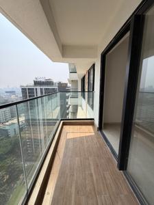 Balcony Image of 1550 Sq.ft 3 BHK Apartment / Flat for sale in Kalpataru Magnus, Bandra East Mumbai for Rs. 65000000