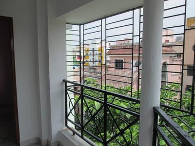 Balcony Image of 800 Sq.ft 2 BHK Apartment / Flat for sale in Purbalok Kolkata for Rs. 2800000