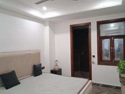 Bedroom Image of 1750 Sq.ft 4 BHK Apartment / Flat for sale in JMD Siddhi Vinayak, Sector 73 Noida for Rs. 8300000