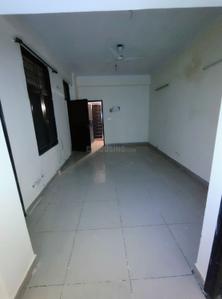 Bedroom Image of 1060 Sq.ft 2 BHK Apartment / Flat for rent in Gaurs Gaur Ganga, Vaishali Ghaziabad for Rs. 26000