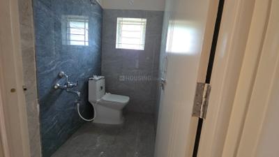 Bathroom Image of 500 Sq.ft 1 BHK Builder Floor for rent in Singasandra Bengaluru for Rs. 20000