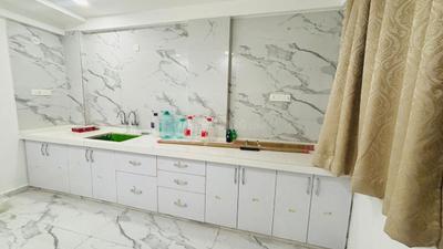 Kitchen Image of 1510 Sq.ft 3 BHK Apartment / Flat for rent in Chatrapati Nagar Nagpur for Rs. 36000