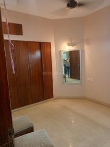 Bedroom Image of 1600 Sq.ft 3 BHK Apartment / Flat for sale in Patparganj New Delhi for Rs. 28000000