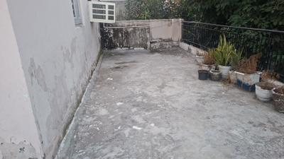 Balcony Image of 450 Sq.ft 1 RK Builder Floor for rent in Safdarjung Enclave New Delhi for Rs. 32000