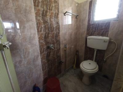 Bathroom Image of 880 Sq.ft 2 BHK Apartment / Flat for sale in Kalikapur, EM Bypass Kolkata for Rs. 3800000