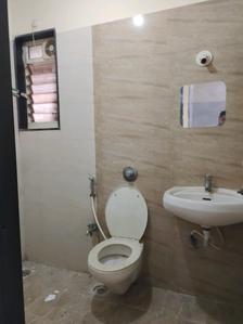 Common Bathroom Image of 850 Sq.ft 2 BHK Apartment / Flat for sale in Rajendra Dolphin Tower, Malad West Mumbai for Rs. 14200000
