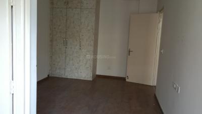 Bedroom Image of 900 Sq.ft 2 BHK Builder Floor for rent in UCHDPL Wave Executive Floors G, Wave City Ghaziabad for Rs. 14000