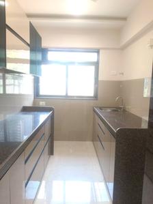 Kitchen Image of 700 Sq.ft 2 BHK Apartment / Flat for sale in Kandivali West Mumbai for Rs. 17500000