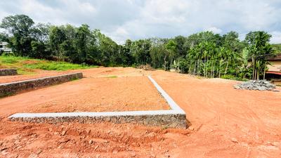 Image of 400 Sq.ft Residential Plot / Land for sale in Mulanthuruthy, Kochi for Rs. 3250000