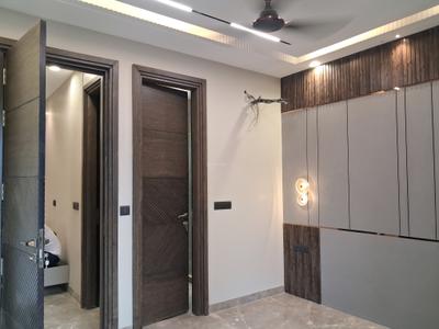 Bedroom Image of 1350 Sq.ft 3 BHK Builder Floor for sale in Paschim Vihar New Delhi for Rs. 27500000