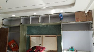 Bedroom Image of 1800 Sq.ft 3 BHK Builder Floor for sale in Preet Vihar New Delhi for Rs. 36000000