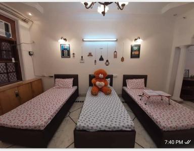 Bedroom Image of Hi-Fi PG ( accomodation for boys/girls) in GTB Nagar, New Delhi