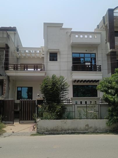 Shivalik City, Sector 127 Main Image 1