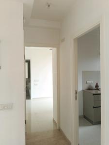 Passage Image of 630 Sq.ft 1 BHK Apartment / Flat for sale in Hiranandani Solitaire B, Hiranandani Estate Thane for Rs. 9200000