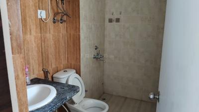 Image of 1200 Sq.ft 2 BHK Apartment / Flat for rent in Mahagun Mantra I, Noida Extension, Greater Noida for Rs. 25000