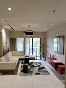 Living Room Image of 2250 Sq.ft 3 BHK Apartment / Flat for sale in Diwali Skyz, Vaishno Devi Circle Ahmedabad for Rs. 10550000