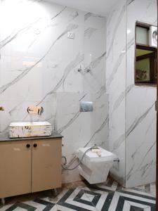 Common Bathroom Image of 2700 Sq.ft 5 BHK Builder Floor for sale in Rajendra Nagar Ghaziabad for Rs. 25000000